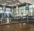 運動場館、體育館和健身中心